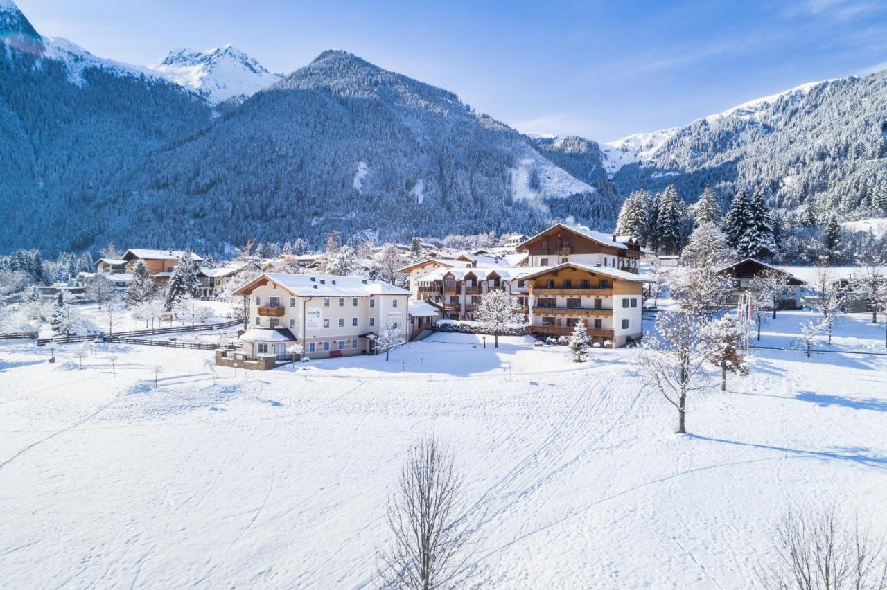 Hotel Krimmlerfaelle ภายนอก รูปภาพ