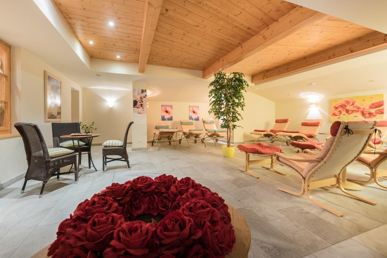 Hotel Krimmlerfaelle ภายนอก รูปภาพ