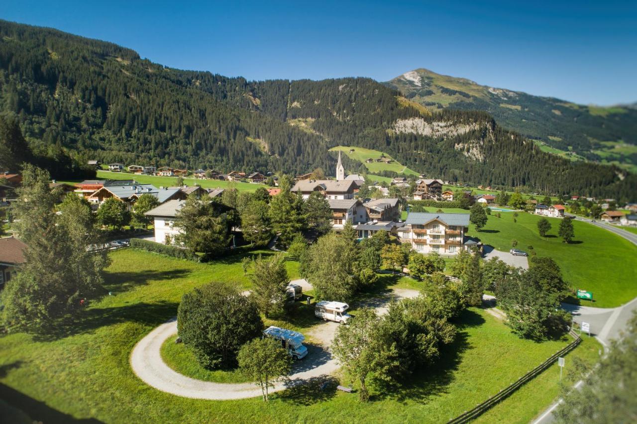 Hotel Krimmlerfaelle ภายนอก รูปภาพ